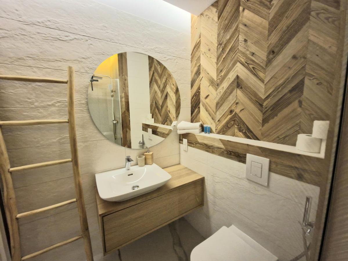 Live & Travel Apartments Waterlane Vintage Gdansk Exterior photo